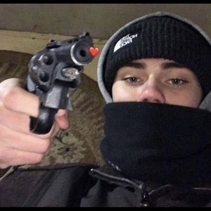 Meet your Posher, Ian